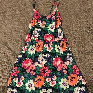 Super cute spring dress